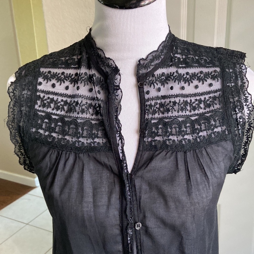 Kimchi Blue Button Down Black Lace Blouse Small - Picture 2 of 7